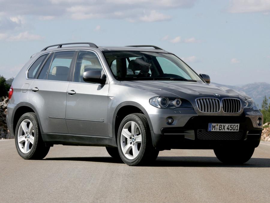  BMW X5 4.8i (E70) 2006 года  (WW) (фото 1 из 64)